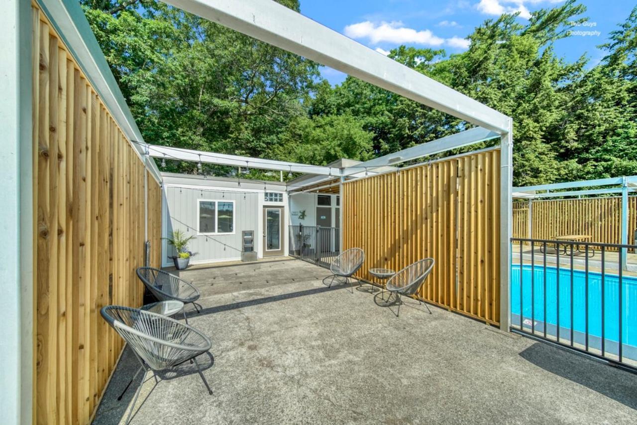 Holiday Hill Resort Saugatuck Esterno foto