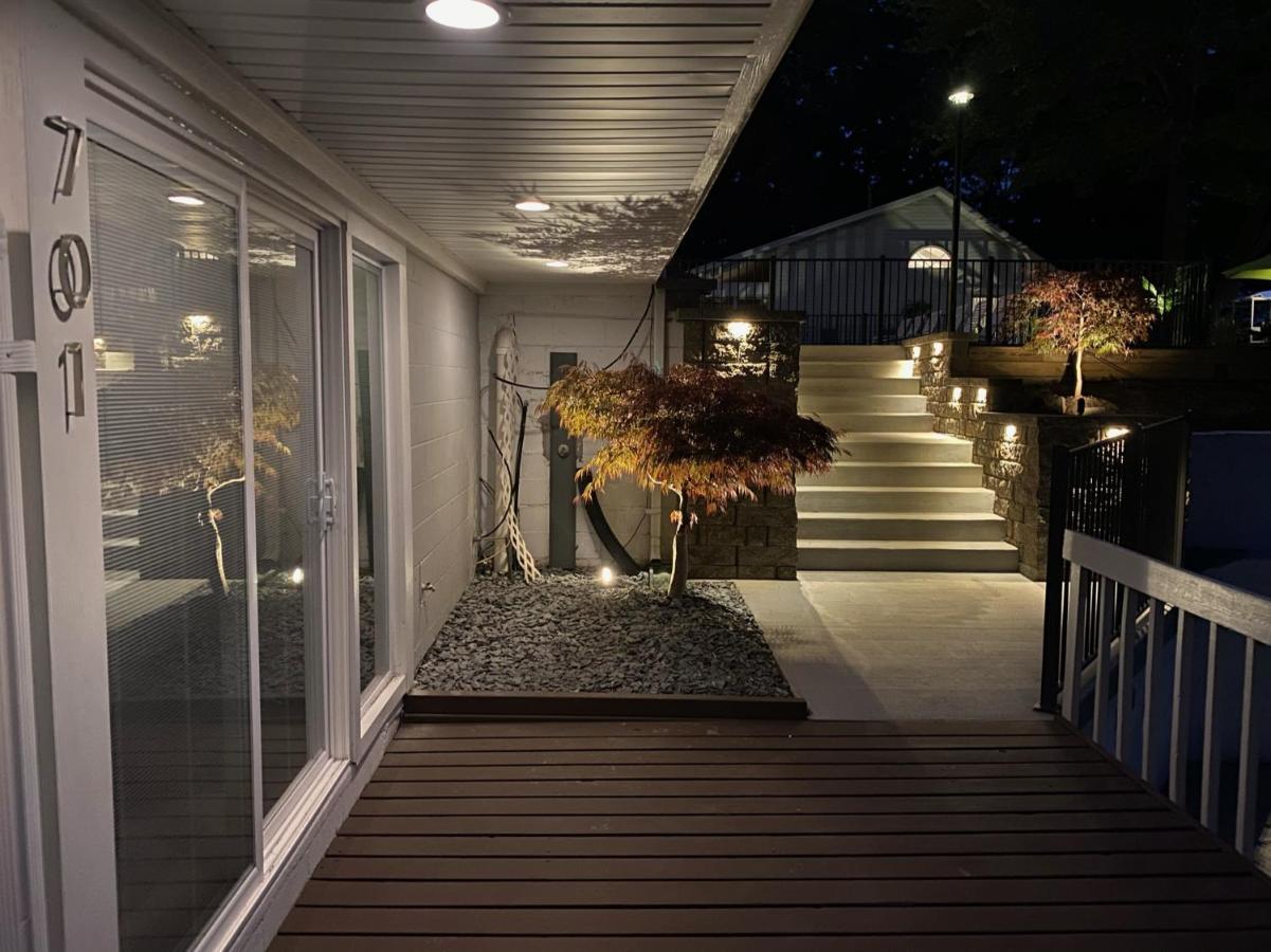 Holiday Hill Resort Saugatuck Esterno foto