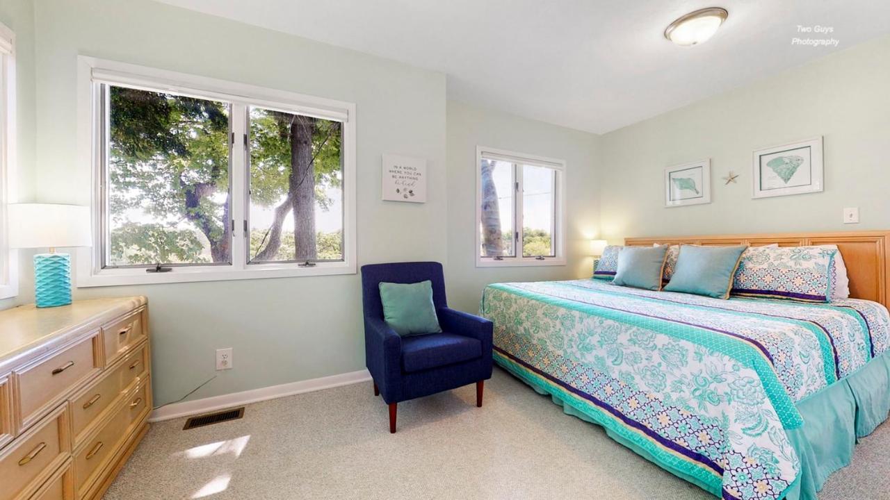 Holiday Hill Resort Saugatuck Esterno foto